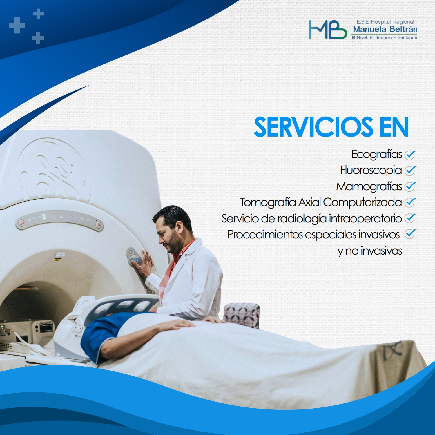 paceinte acostado para el ingreso a un tomografo